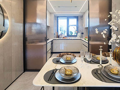 保利·虹桥和著